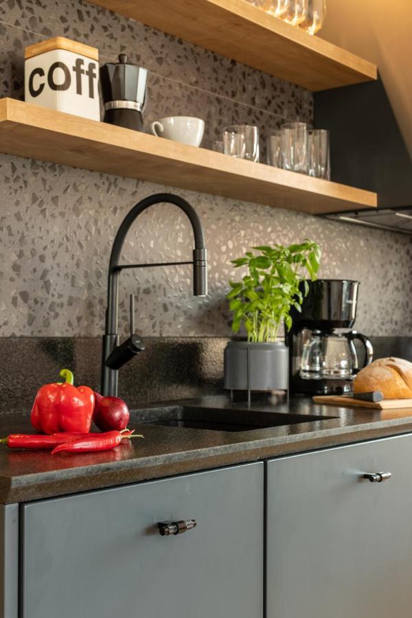 Апартаменты Apartament Moderna - Promenada Элк Экстерьер фото